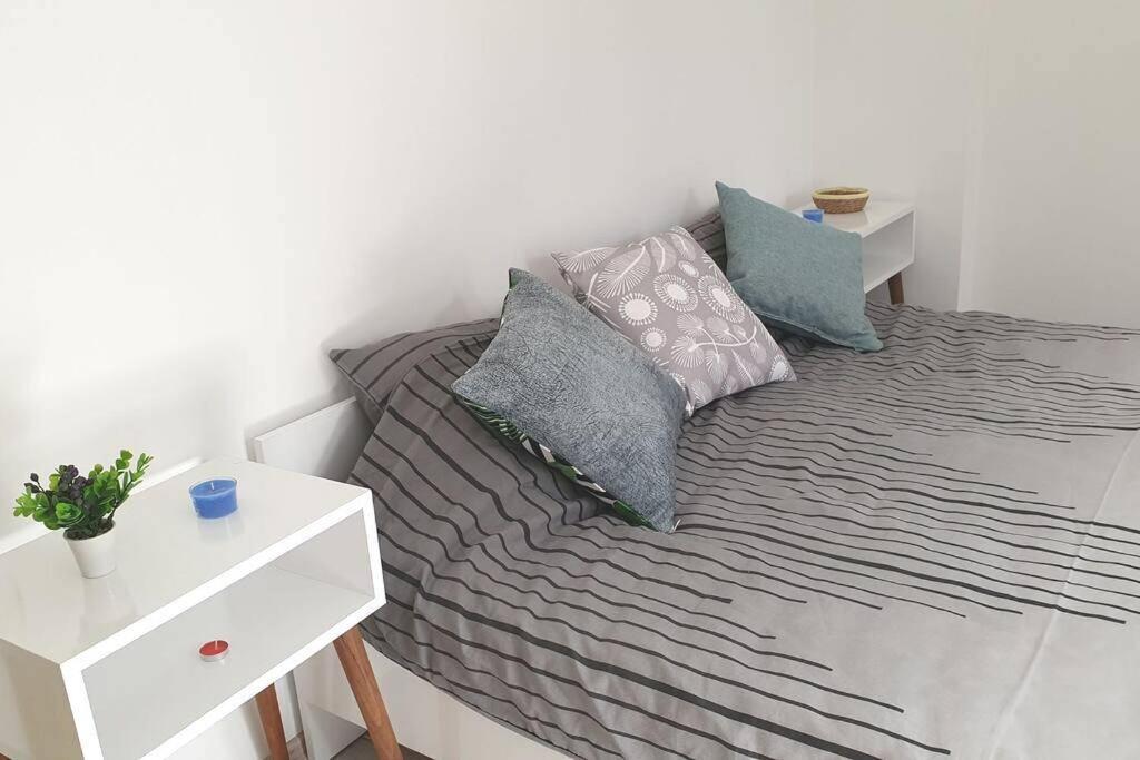 2+1 Apartm With Garden + Balcony , At Ladies Beach Kusadası Esterno foto