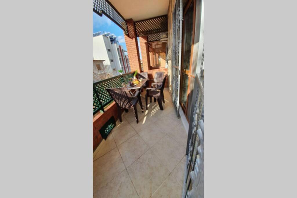 2+1 Apartm With Garden + Balcony , At Ladies Beach Kusadası Esterno foto